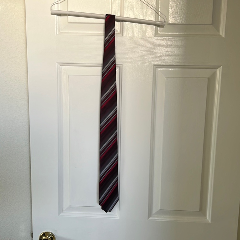 kenneth cole reaction tie